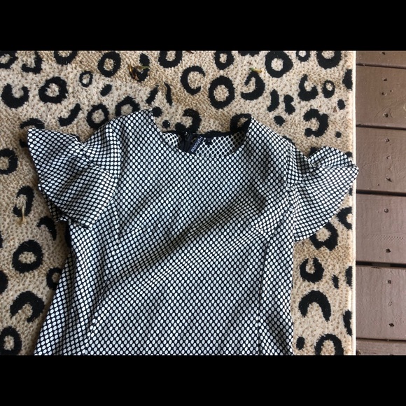 BLack and white flutter sleeve polka dot dress - Picture 2 of 2